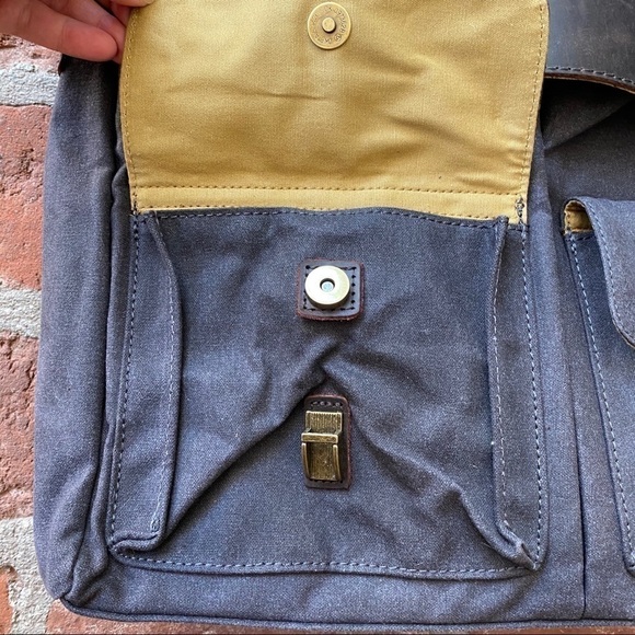 Emissary NWOT laptop messenger briefcase - Picture 4 of 16